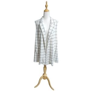 Melloday, White and Black Grid Pattern Vest With Pockets